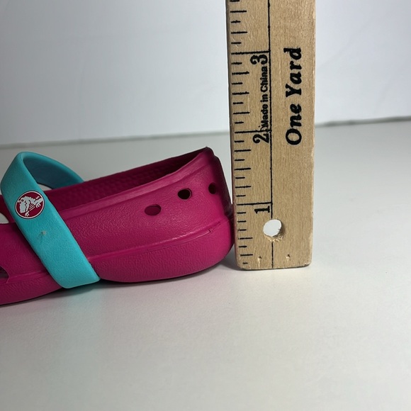 Crocs Keeley Pink/Blue Flower Embellished Flats Shoes Kid’s Size 4 - Picture 8 of 8